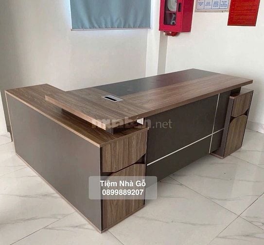 Bàn giám đốc chữ L gỗ xanh kháng ẩm giá tốt nhất