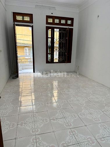 CHÍNH CHỦ CHO THUÊ NHÀ NGUYÊN CĂN NGÕ 332 NGUYỄN TRÃI, THANH XUÂN, HN