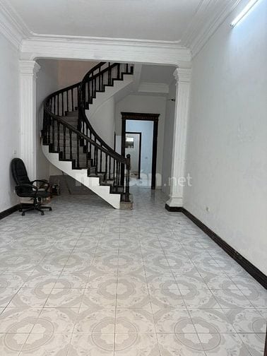 CHÍNH CHỦ CHO THUÊ NHÀ NGUYÊN CĂN NGÕ 332 NGUYỄN TRÃI, THANH XUÂN, HN
