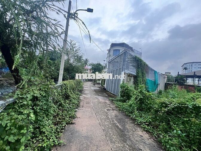 Kẹt NH cần bán gấp 2 lô đất tại TT Tp Thủ Dầu Một
