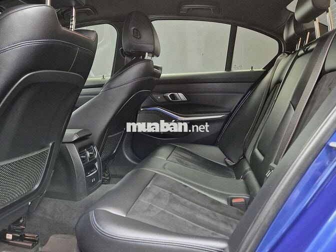 BMW 3 Series model 2022 330i M Sport - 42000 km