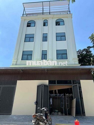 KHAI TRƯƠNG DUPLEX Ở ĐƯỢC 4 NGƯỜI 4 XE