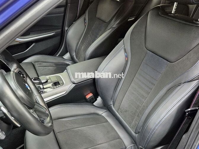 BMW 3 Series model 2022 330i M Sport - 42000 km