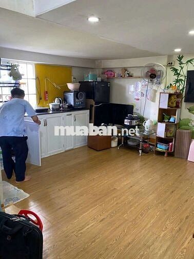 Nhà Becamex Định Hòa, lầu 4 ,sổ hồng, 100% tiền: 440 triệu