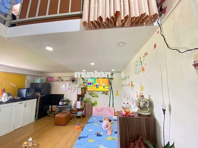 Nhà Becamex Định Hòa, lầu 4 ,sổ hồng, 100% tiền: 440 triệu