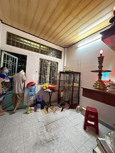 LÝ THÁI TỔ QUẬN 10, 4 TẦNG 5PN CÁCH 10M RA Ô TÔ, HẺM TRƯỚC NHÀ 3M SẠCH