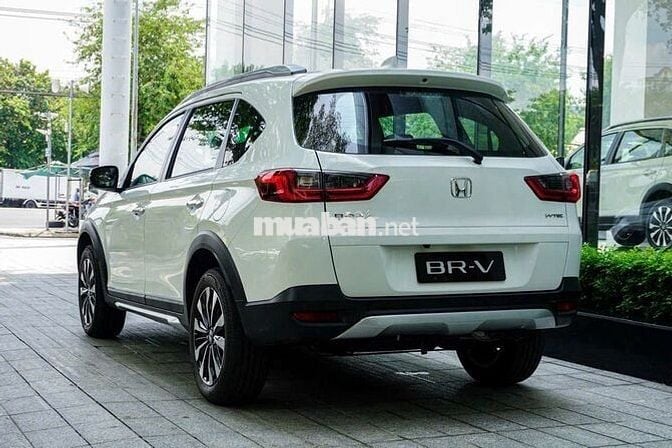 Honda BR-V 2025 -100% thuế-Giá lăn bánh 6xx tr đ.