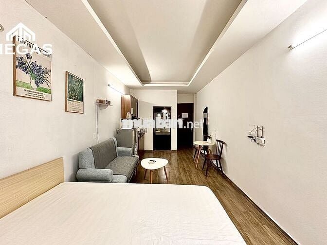 CHO THUÊ CĂN HỘ STUDIO FULL NỘI THẤT BAN CÔNG NGAY TẠI ĐỘI CẤN BA ĐÌNH
