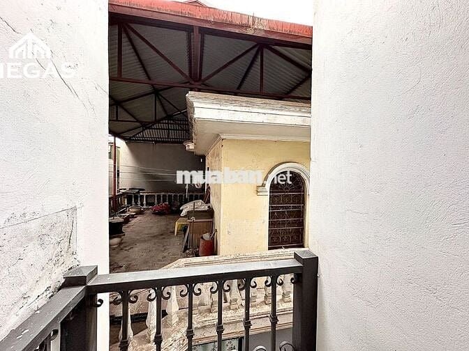 CHO THUÊ CĂN HỘ STUDIO FULL NỘI THẤT BAN CÔNG NGAY TẠI ĐỘI CẤN BA ĐÌNH