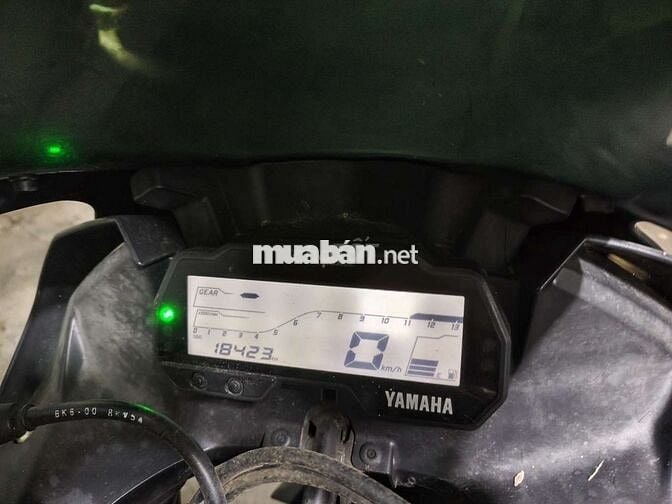 Cần ra đi xe r15 v3