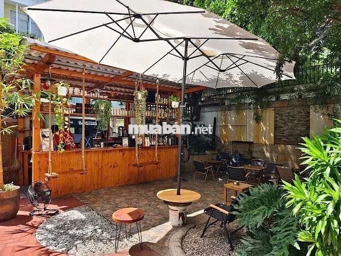 CHO THUÊ BIỆT THỰ SÂN VƯỜN MT LÊ HỒNG PHONG Q10, DT 12x20M, HẦM 2 LẦU