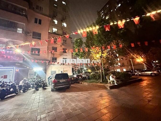 Bán Căn hộ B10C Nam Trung Yên, 71m2,3N,2WC, giá 6.65 tỷ Bán Căn hộ B10C Nam Trung Yên, 71m2,3N,2WC, giá 6.65 tỷ