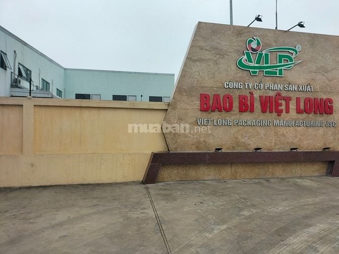 Tuyển công nhân đủ sức khỏe trên 18 tuổi