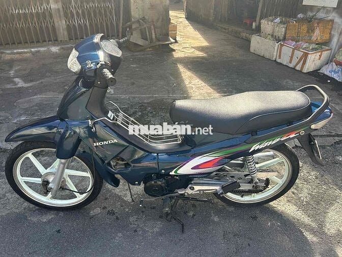 xe 50 cho học sinh đi học.