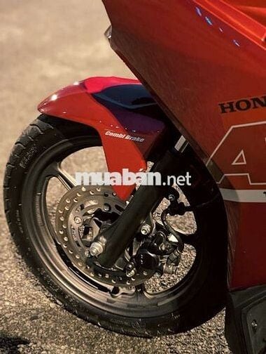 AB 125 màu đỏ 2022 KENG