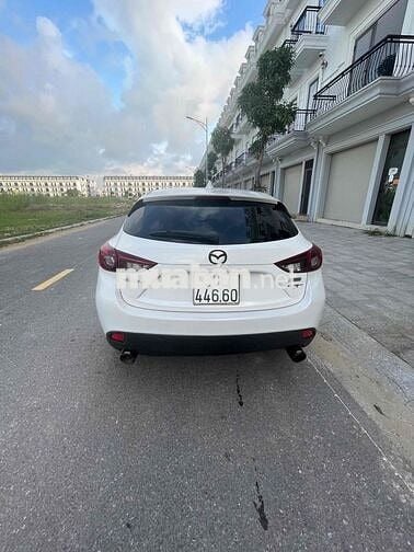 Mazda 3 2017 1.5 AT Sedan - 80000 km