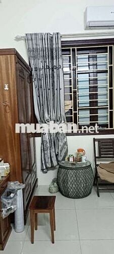 Cho hộ gia đình thuê nhà nguyên căn