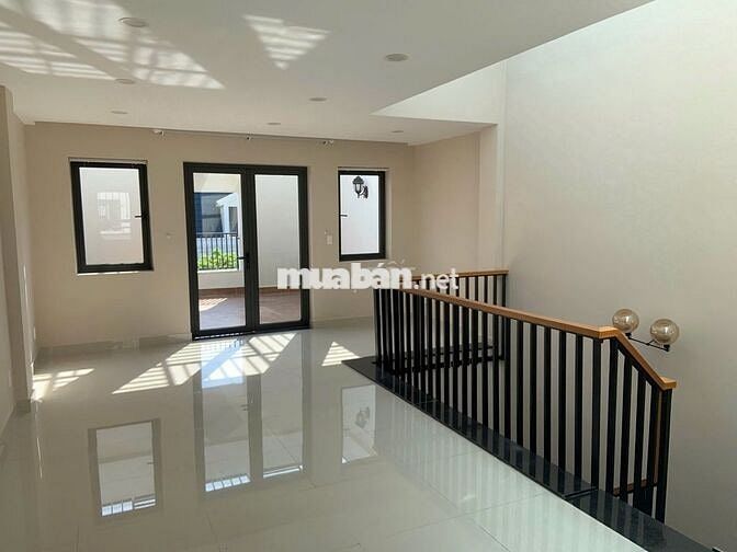 Chính Chủ cho thuê nhà mới 135/17B Nguyễn Hữu Cảnh, P22, Bình Thạnh