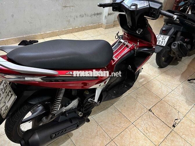 AB 9 chủ đời 2008