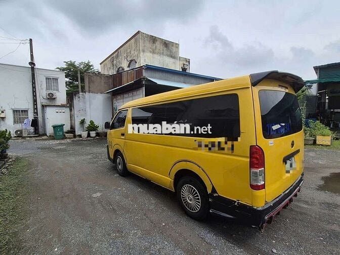 Toyota Hiace 2005-van,máy dầu,6N/850kg