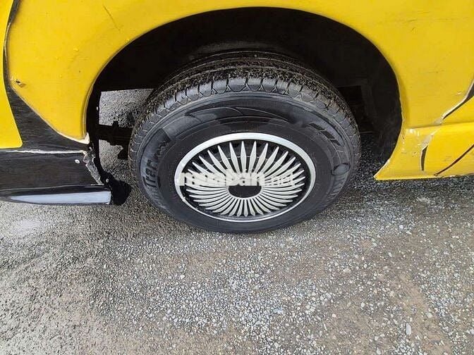 Toyota Hiace 2005-van,máy dầu,6N/850kg