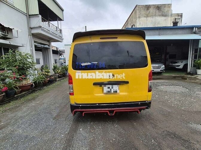 Toyota Hiace 2005-van,máy dầu,6N/850kg