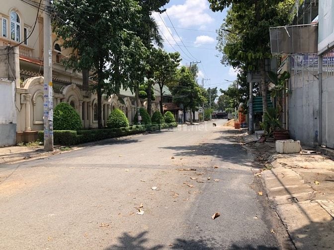 Cần cho thuê nhà làm văn phòng, kinh doanh quán