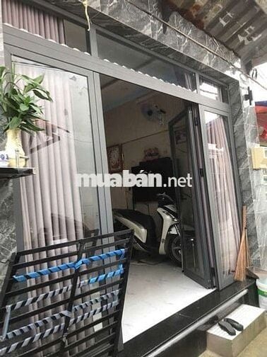 BÁN NHÀ 42M2 SỔ RIENG MỚI ĐẸP HẺM 102 PHẠM HỮU LẦU GẦN PHÚ MỸ HƯNG