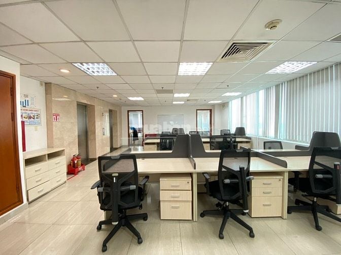 Văn phòng cho thuê tại tòa nhà Mộc Gia mặt tiền đường Cộng Hòa