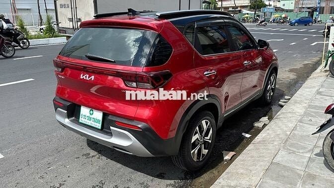 Kia Sonet 2023 Luxury 1.5 AT - 16000 km bảo hành