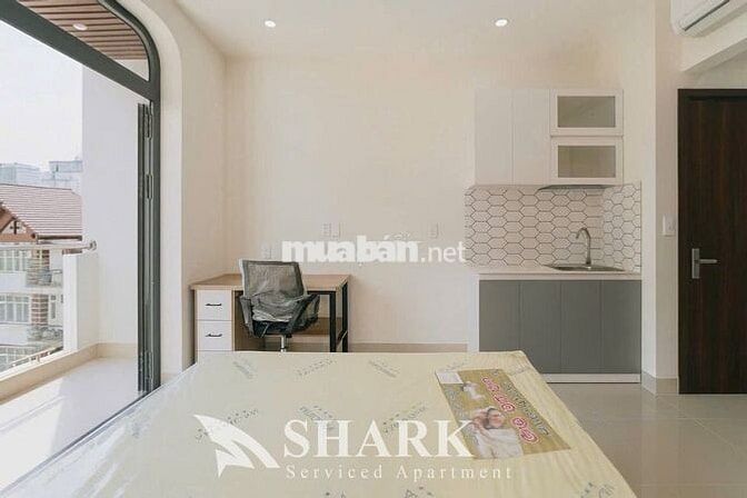 Cho Thuê Căn Hộ Ban Công Full Nội Thất ở Nơ Trang Long gần ĐH Văn Lang