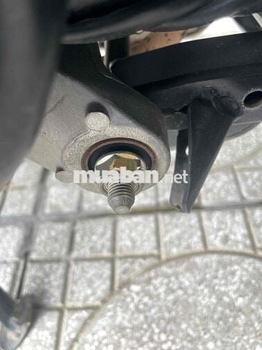 cần bán ab 125/2013 xe rất đẹp nhà sử dụng kĩ !