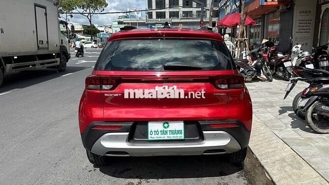 Kia Sonet 2023 Luxury 1.5 AT - 16000 km bảo hành