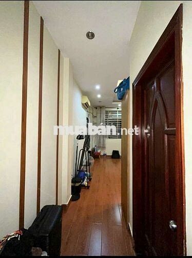 Cho thuê nhà nguyên căn.Đường Cách Mạng Tháng Tám.Phường 13.Quận 10.