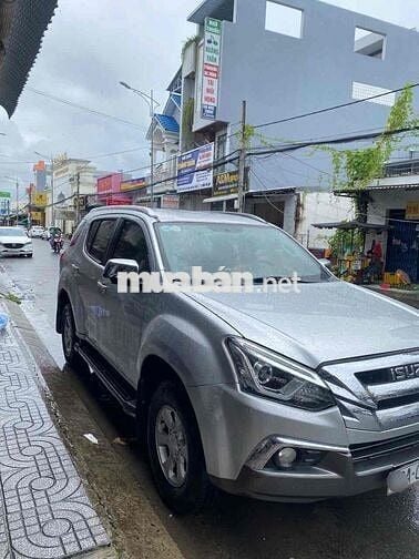 Isuzu Mu X 2019 1.9 số sàn máy dầu