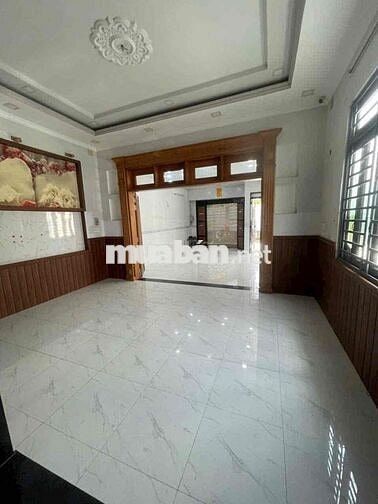 Nhà Nguyên Căn Góc 2 MT Ngay Lê Trọng Tấn. 5,5 x 20m, 3lầu, sân thượng