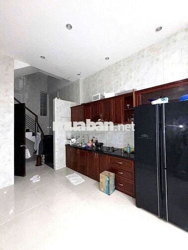 NGUYÊN CĂN QUẬN 10 - HẺM XE HƠI - 3 PHÒNG