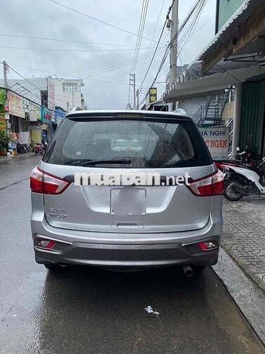 Isuzu Mu X 2019 1.9 số sàn máy dầu