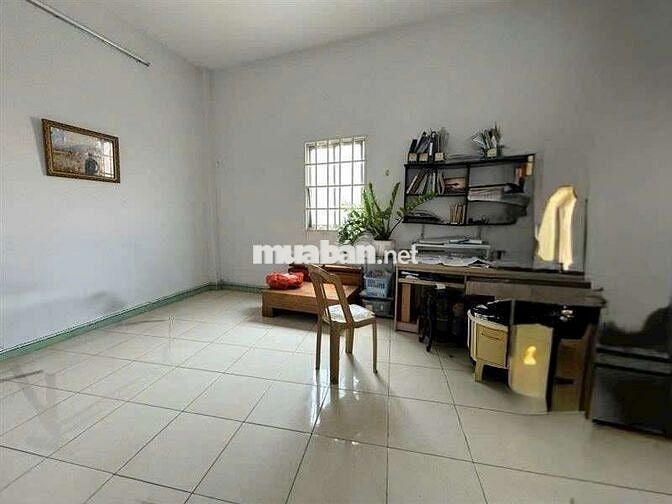 Gấp gấp cô hương nhờ bán nhà để xử lý công việc gia đình