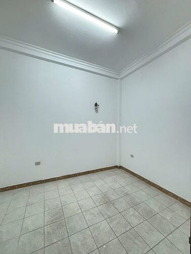 Chính chủ cho thuê nhà LK 146B4, KĐT Đại Kim - Nguyễn Cảnh Dị.