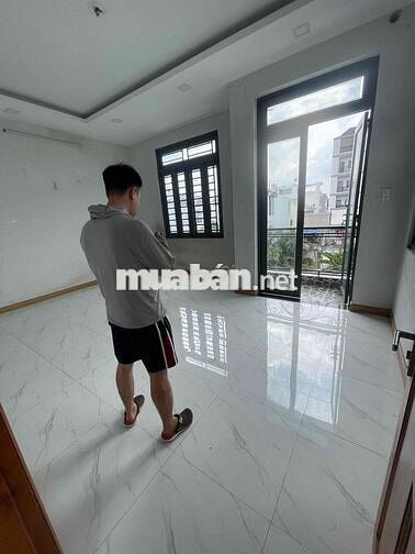 Nhà Nguyên Căn Góc 2 MT Ngay Lê Trọng Tấn. 5,5 x 20m, 3lầu, sân thượng