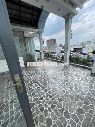 Nhà Nguyên Căn Góc 2 MT Ngay Lê Trọng Tấn. 5,5 x 20m, 3lầu, sân thượng