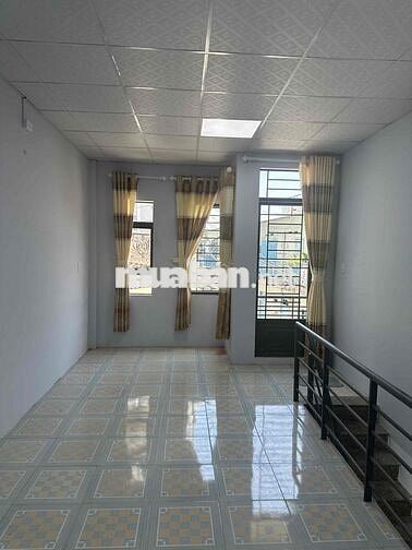 Nhà giá rẻ quận Bình Tân gần chợ siêu thị