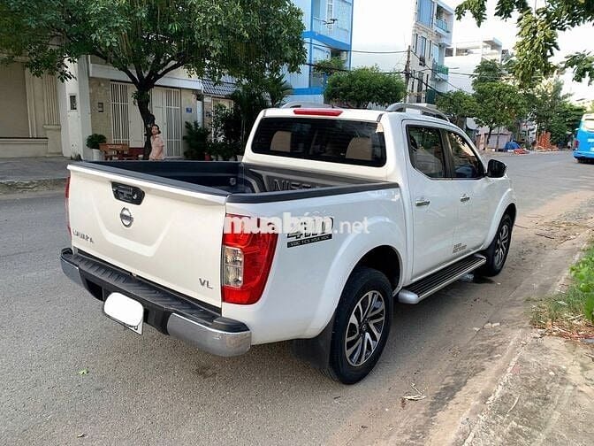 Nissan Navara 2018 VL 2.5 AT 4WD - 39000 km