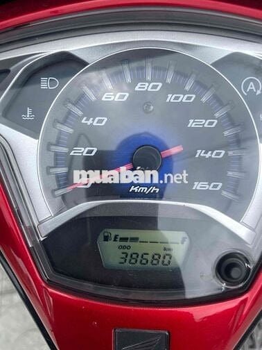 cần bán ab 125/2013 xe rất đẹp nhà sử dụng kĩ !