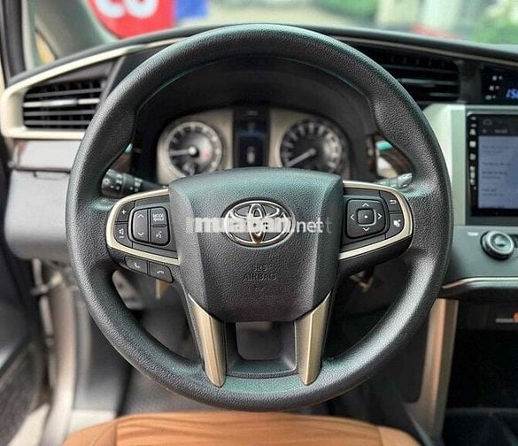 Toyota Innova 2019 2.0G - 107994 km