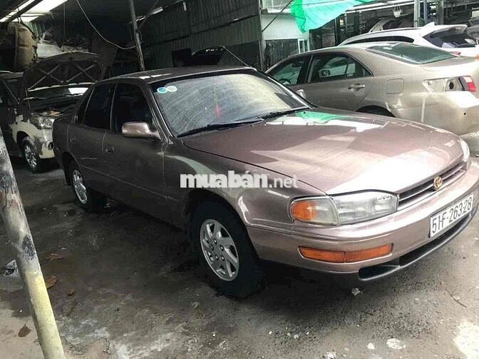 Toyota Camry 1995 - 10000 km