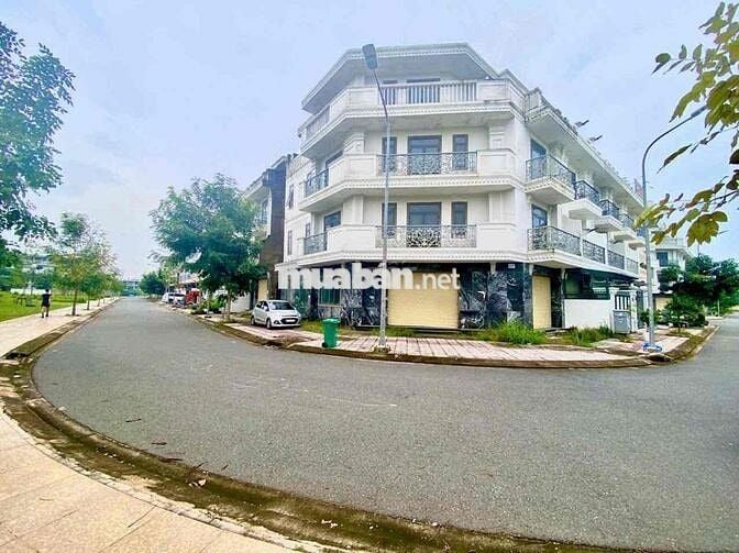 Cặp góc nhà liền kề đẹp nhất dự án