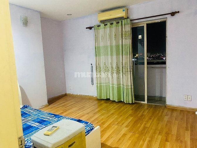 CH tầng cao view ban công đầm sen