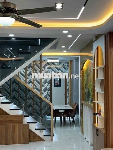 Hẻm Xe Hơi Lê Thúc Hoạch – 2 TẦNG 64m2 – Phòng Ngủ Trệt - Chỉ 6.98 Tỷ